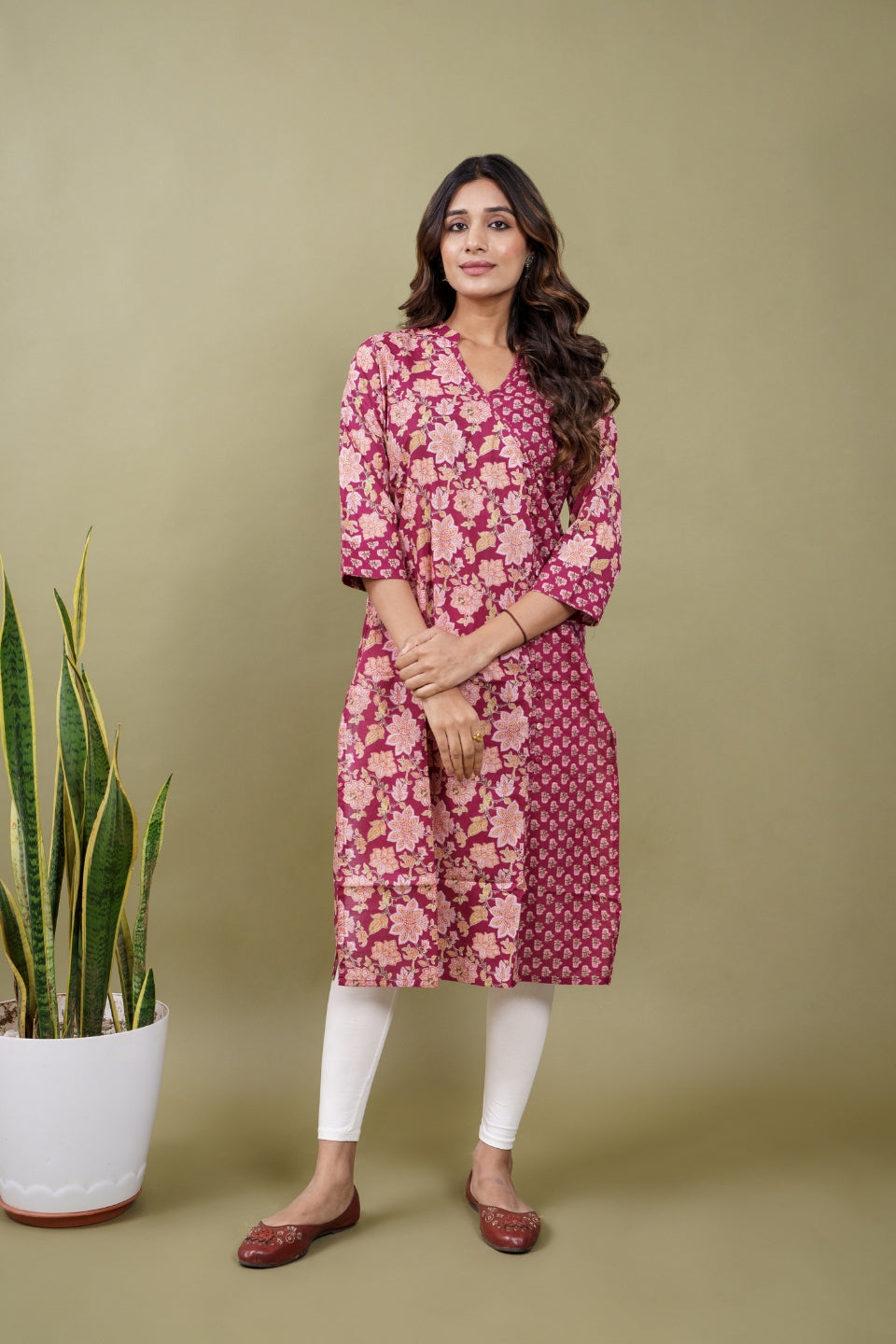 Ekisha women's cotton magenta floral printed angrakha kurta kurti, front view