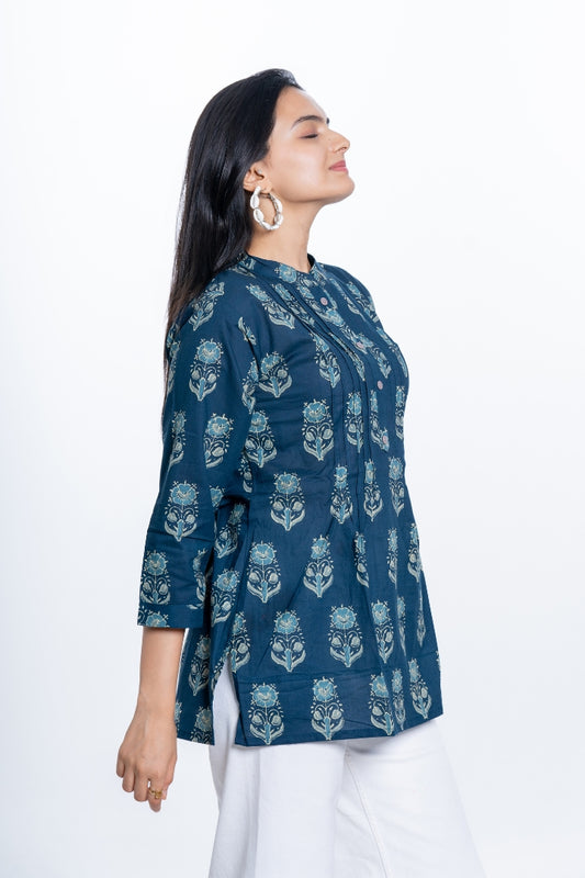 Ekisha's women pleated navy multicolor printed cotton tunic top short kurti, side view