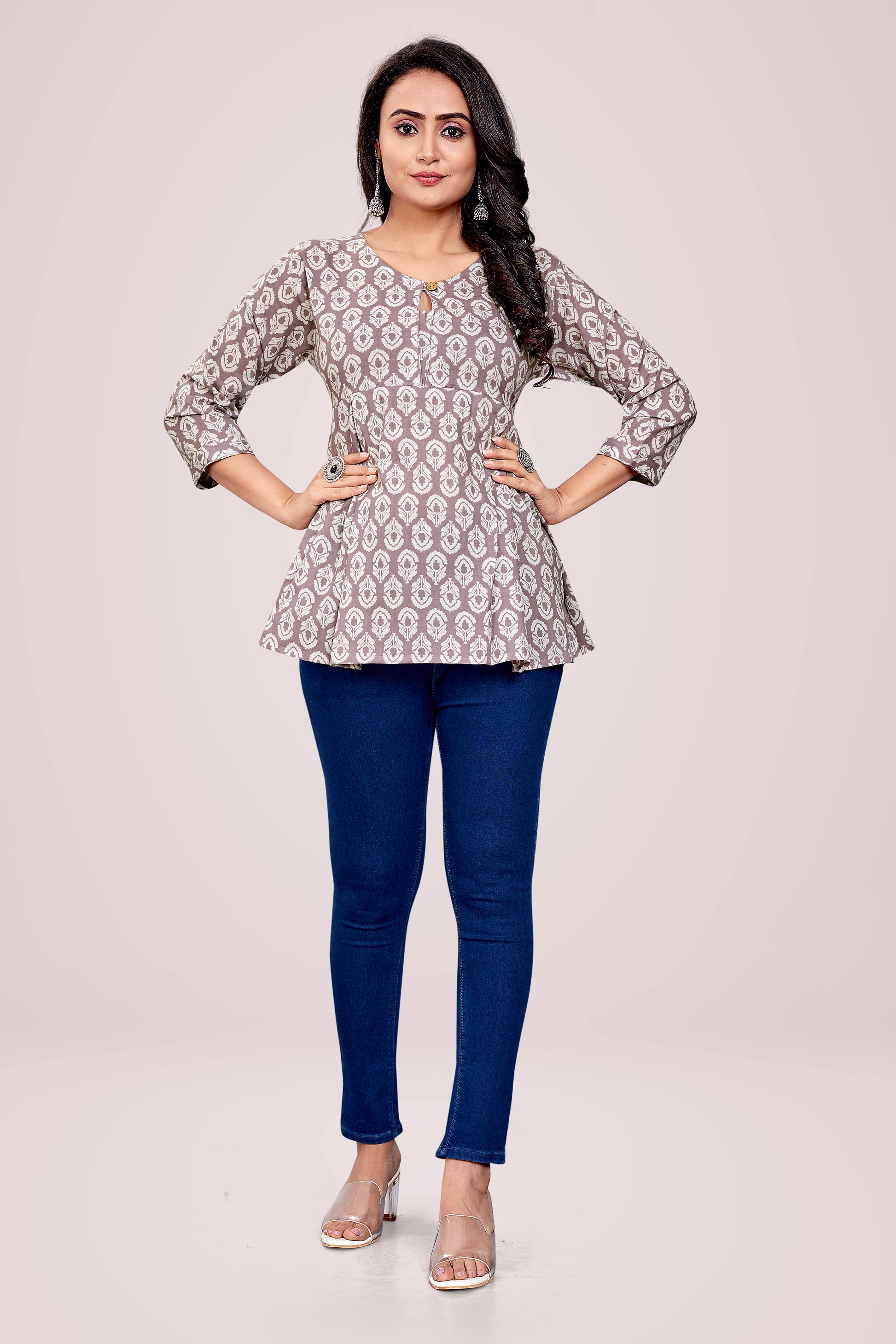 Ekisha's Falsa Printed Tunic Top, front view