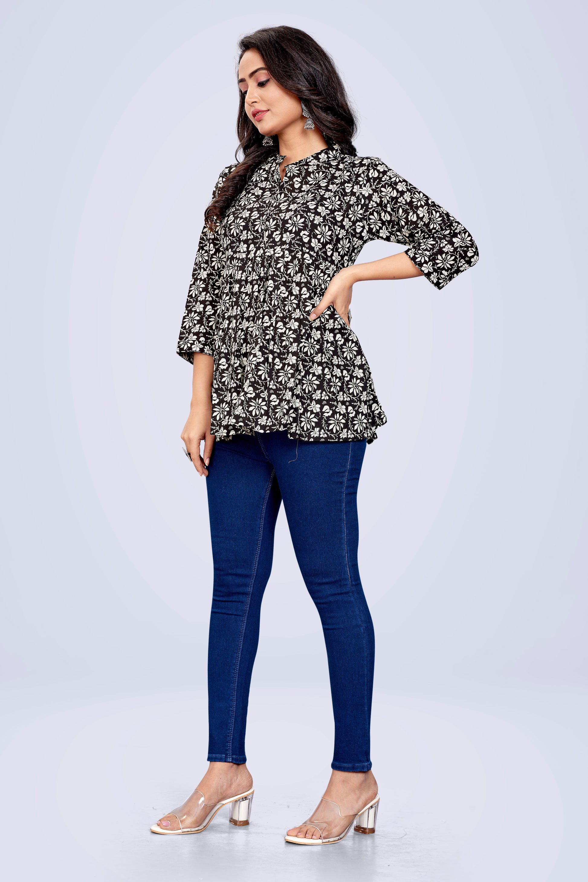 Ekisha's Black Printed tunic top, another side view