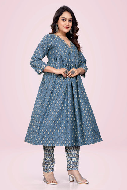 Ekisha's Greyish Blue Printed Kurta and Pant Set, side view