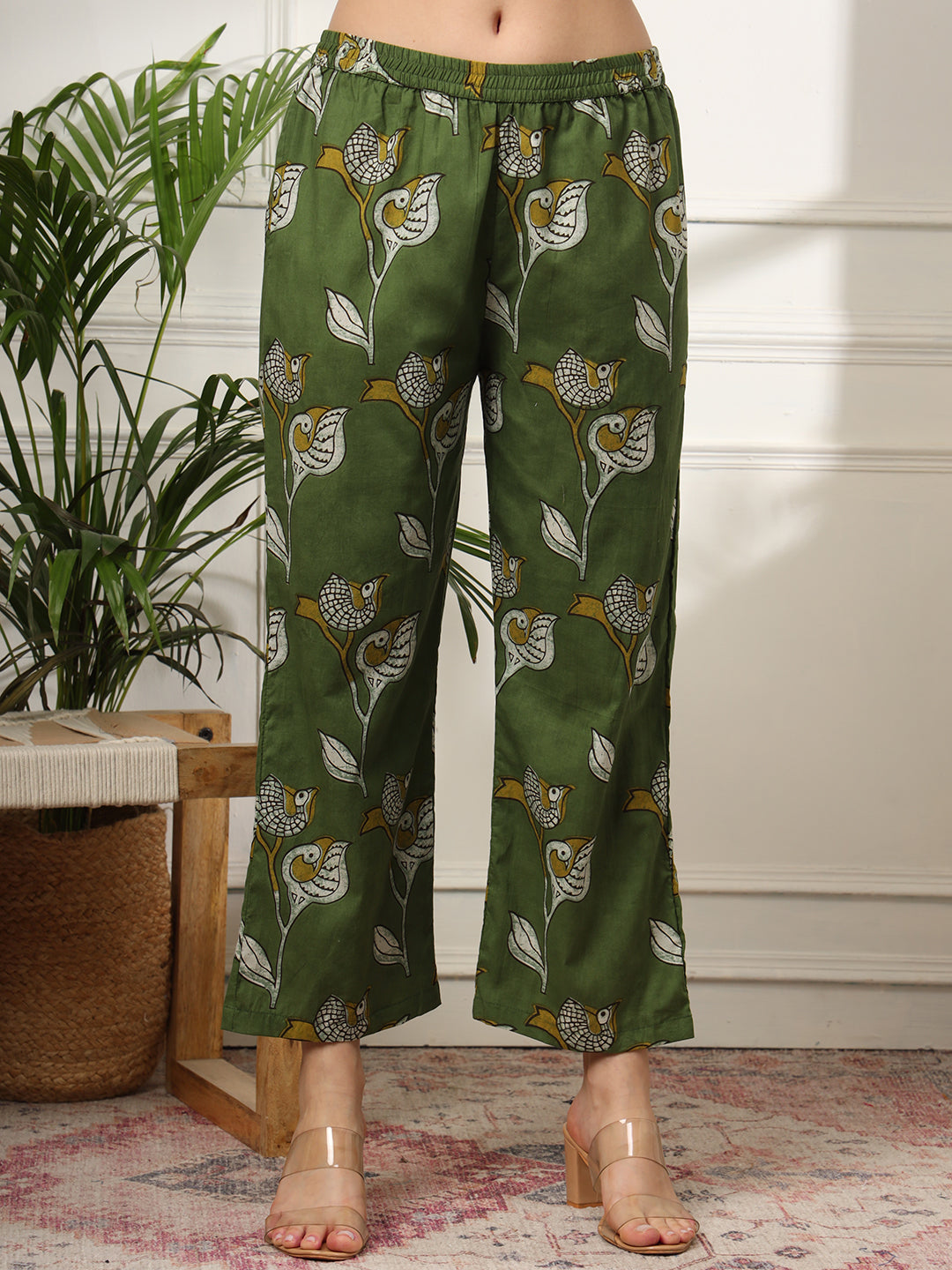 Ekisha's women green multicolor floral printed cotton co-ord set lounge wear, pants