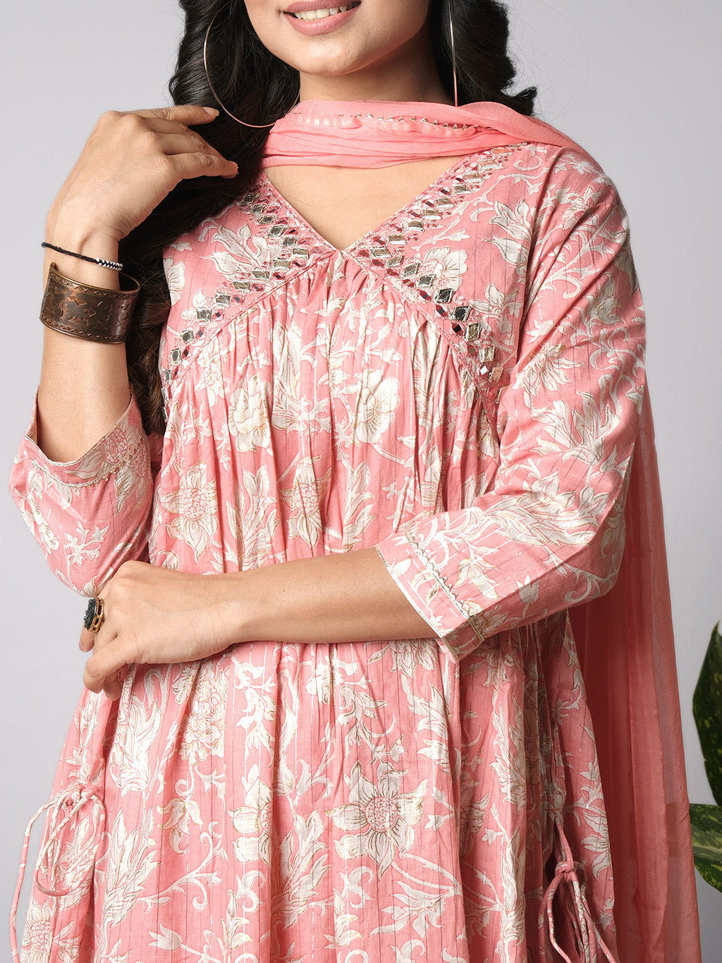 Pink Floral kurta set with dupatta, another detailed view