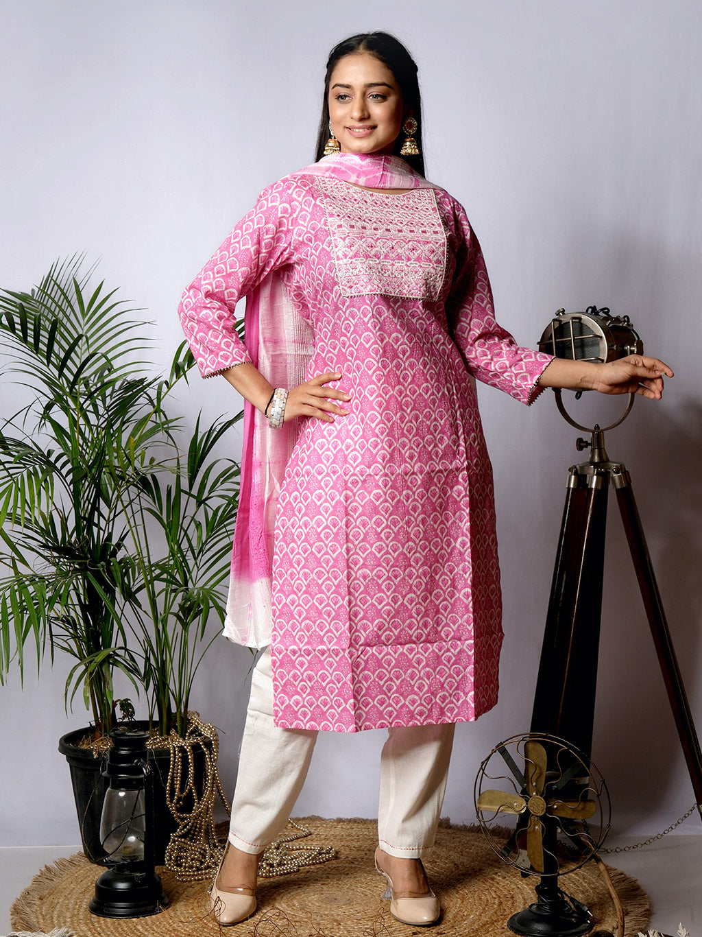 Pink kurta set with dupatta, front view