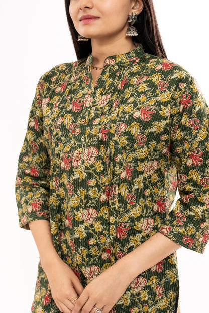 Ekisha's women green floral printed kantha cotton tunic top short kurti, detailed view