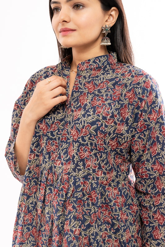 Ekisha's women blue multicolor kalamkari printed cotton tunic top short kurti, detailed view