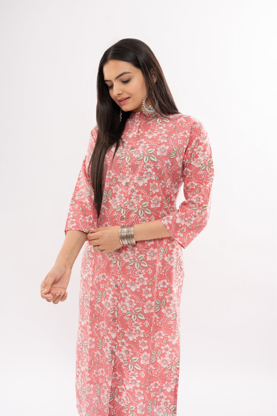 Ekisha women's cotton pink white floral printed straight kurta kurti round neck, another side view