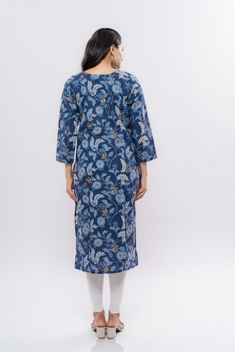 Ekisha women's cotton blue designer multicolor floral printed straight kurta kurti, back view