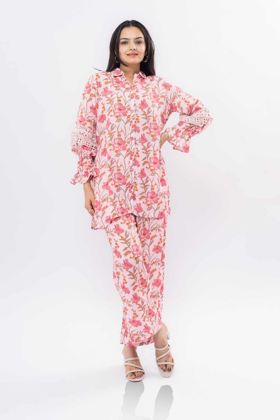 Ekisha's women muslin printed pink floral co-ord set, another front view