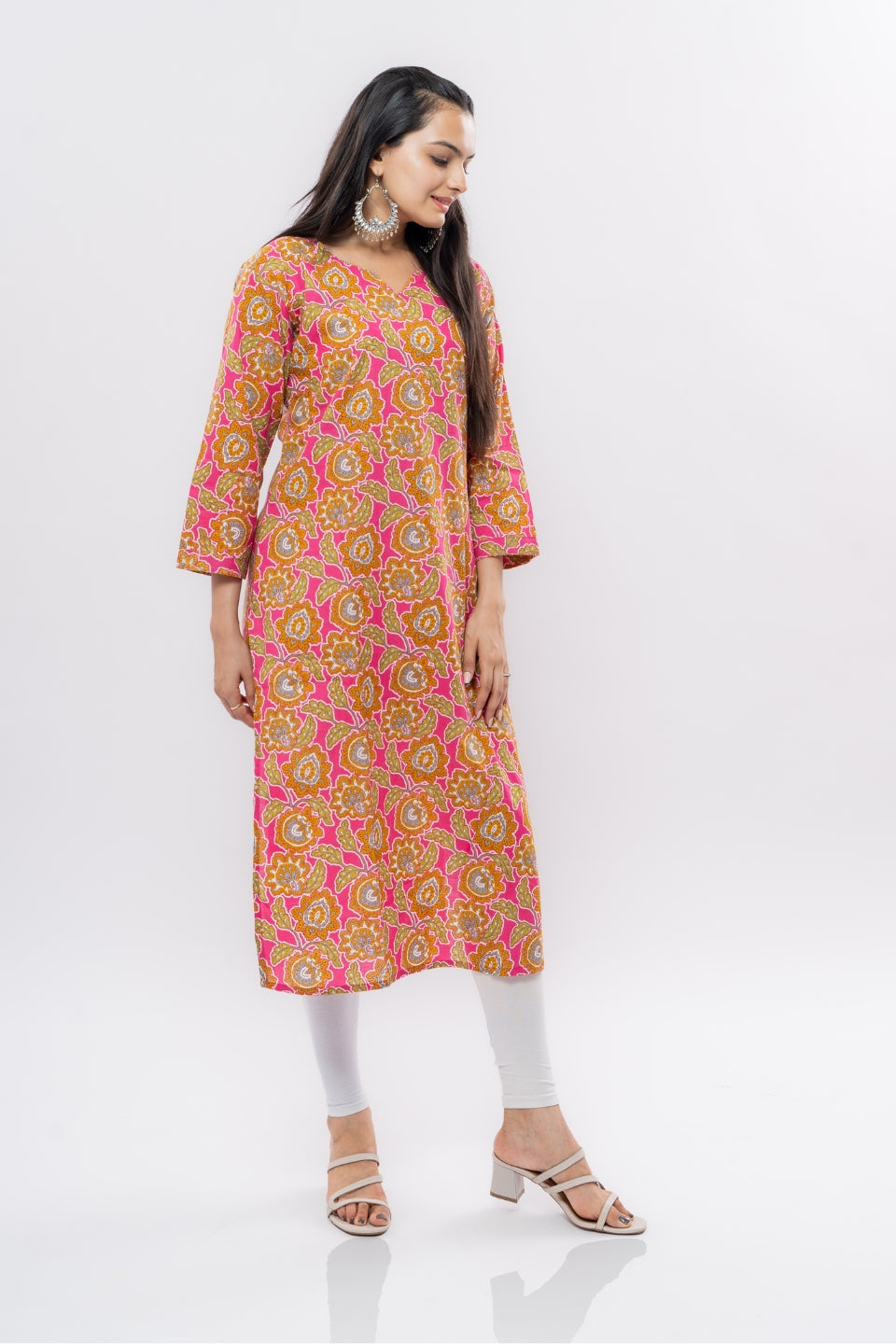 Ekisha women's cotton rani multicolor floral printed straight kurta kurti, another side view