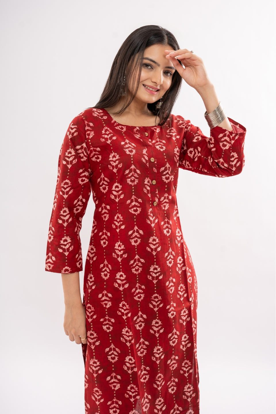 Ekisha women's cotton Maroon paisley printed straight kurta kurti round neck button, detailed side view