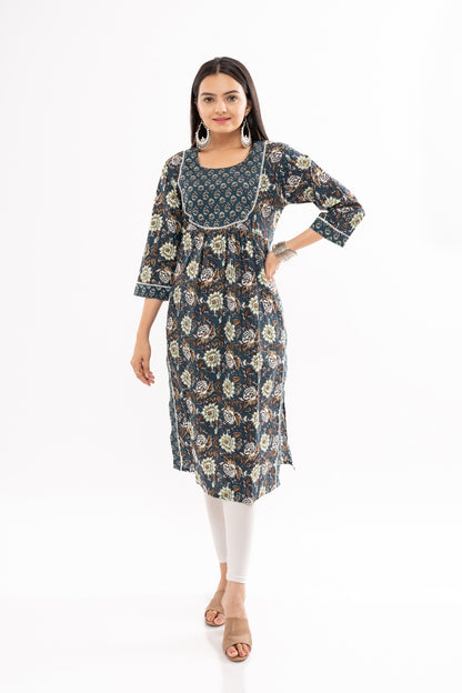 Ekisha women's cotton blue multicolor kalamkari printed straight kurta kurti round neck, front view